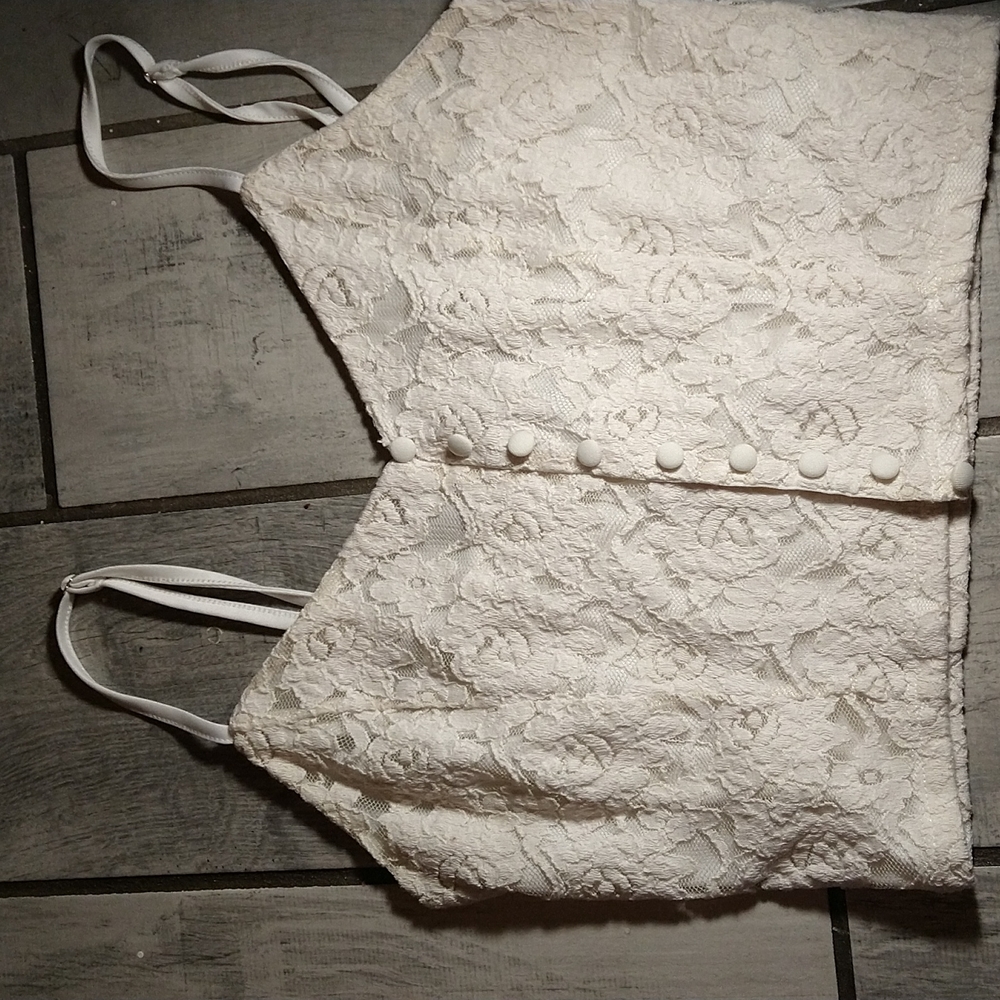 Midriff tank